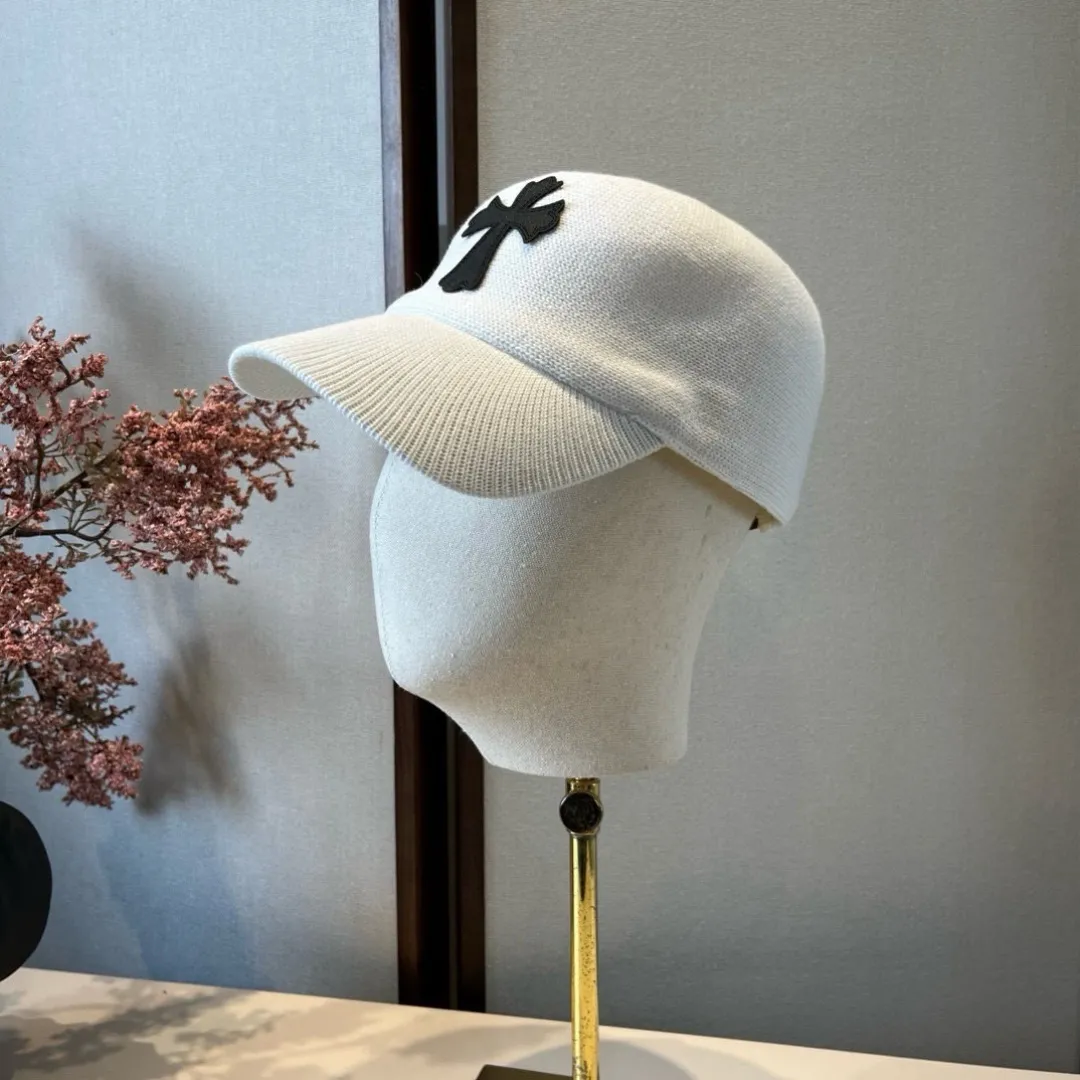 💰100¥ Croix heart straw hat, customized knight hat, head circumference 57cm